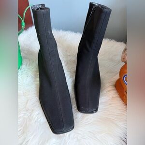 Stuart Weiztma Elegant Black Women's Boots size 8.5